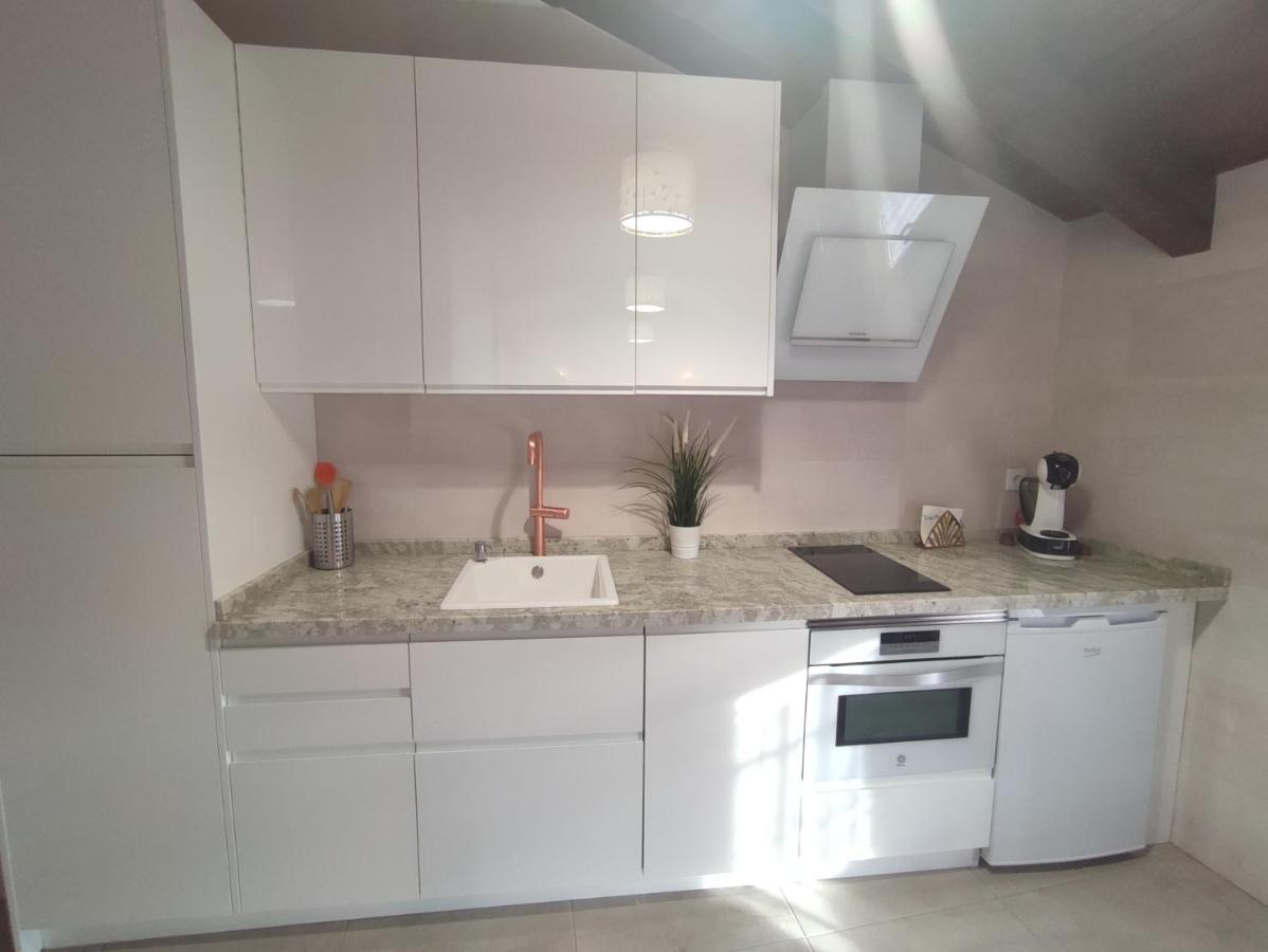 Apartamento PEÑAFIEL DREAMS con JACUZZI Exterior foto